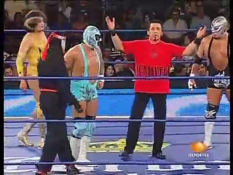 Dr. Wagner Jr., Octagon & Pimpinela Escarlata vs. Los Maniacos ( 2010.05.22 @ AAA Sin Limite Torreon )