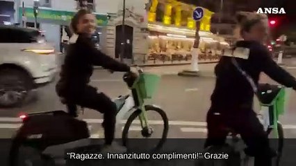 Errani-Paolini, prima della finale (vinta) in bici per Parigi