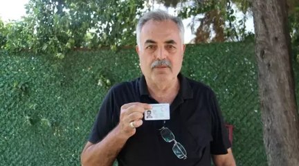 Eski milli futbolcuyla aynı ismi taşıyan vatandaşı arayıp, tanışmak isteyen de var yardım isteyen de