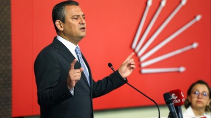 Özgür Özel: Erdoğan öğretmenlerin diplomalarını çalacak