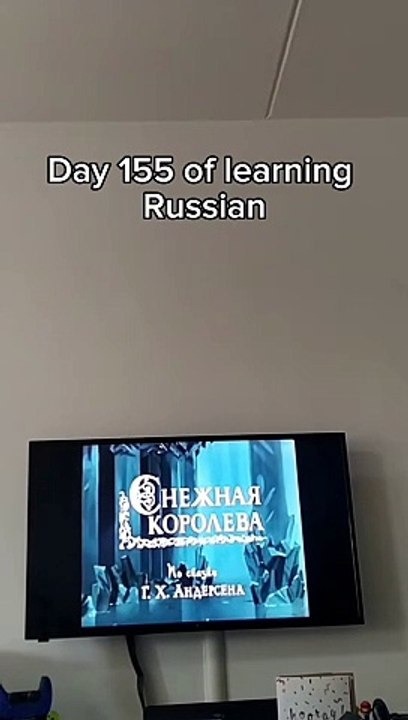 LEARNING RUSSIAN