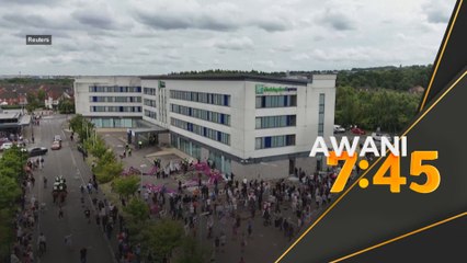 Perusuh serang hotel menempatkan pencari suaka