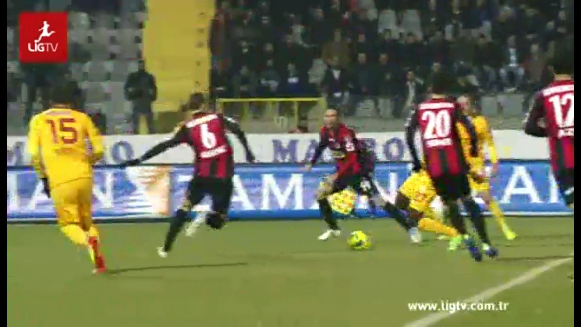 ⁣SPOR TOTO SÜPER LİG 2011  2012 SEZONU  Gençlerbirliği - Galatasaray  Maçları.