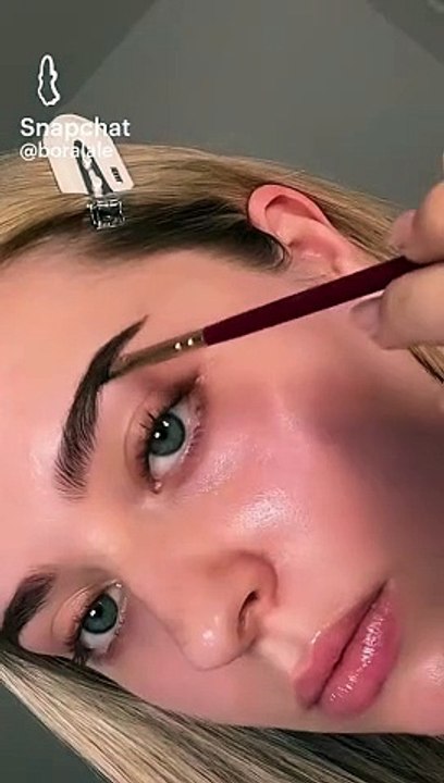 Makeup tricks