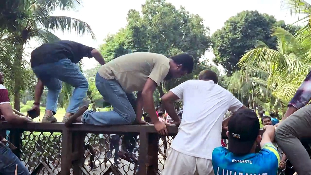 Demonstranten in Bangladesch plündern Regierungssitz