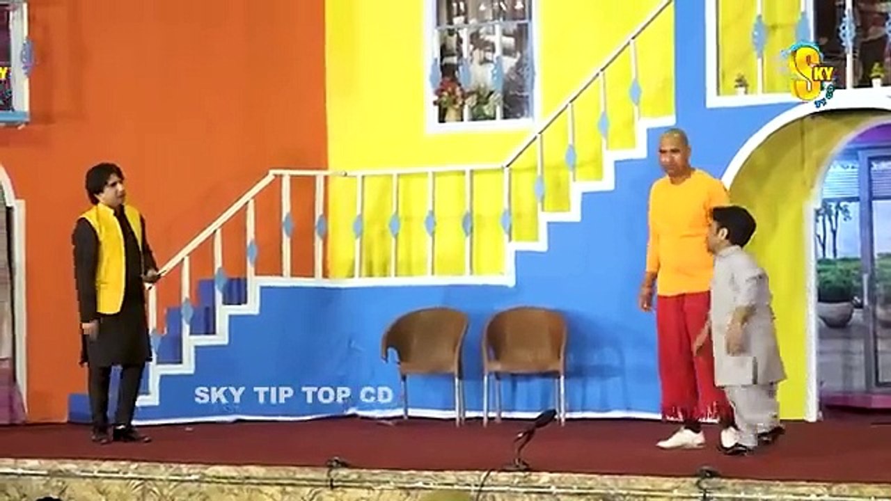 Sakhawat Naz and Vicky Kodu _ Shapara _ New Stage Drama 2023 _