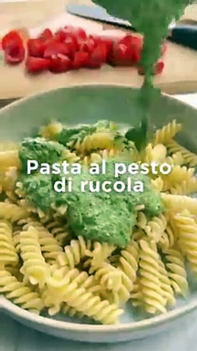Pasta Fredda con Pesto di Rucola e Pomodorini