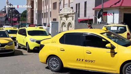 Taksicilerden korsana karşı kontak kapatma eylemi