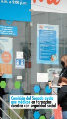 Comisión del Senado avala que médicos en farmacias cuenten con seguridad social