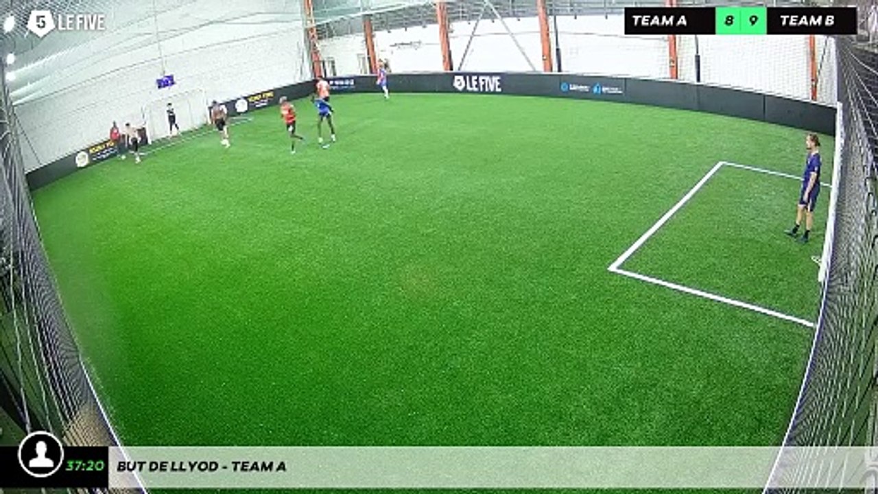 But de Llyod - Team A