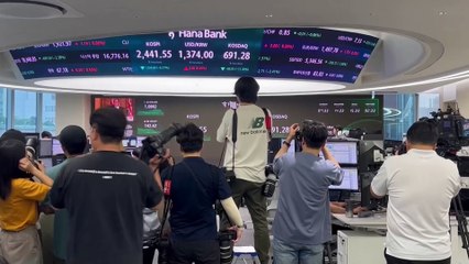 Bolsa de Seúl cierra con caída del 8,77 % por temor a recesión en EEUU.