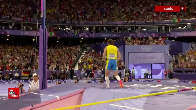Olimpiyat rekoru kıran Armand Duplantis'ten Yusuf Dikeç hareketi