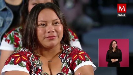 AMLO se toma fotografía con Las ‘Diablillas Hondzonot‘ de QRoo en La Mañanera