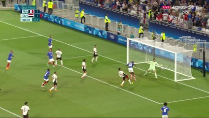 L'enchaînement somptueux des Français pour se hisser en finale : le doublé victorieux de Mateta