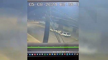 Câmera de monitoramento registra tentativa de furto de Veículo com Chave de Garfo