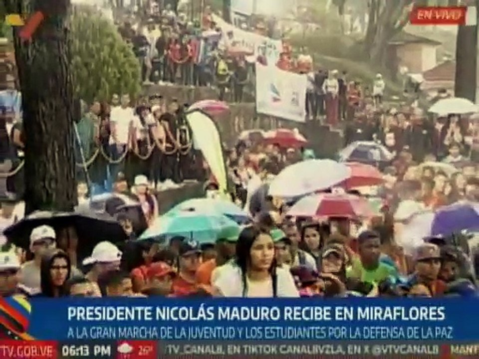 Jefe de Estado denuncia que sectores extremistas están utilizando Whatsapp para amenazar al pueblo venezolano