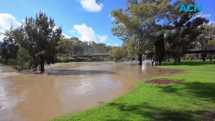 Peel River at Tamworth