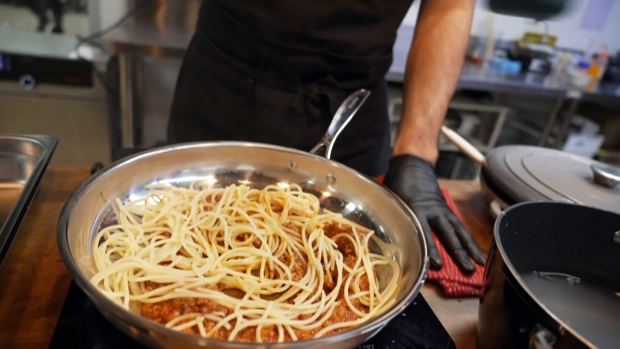 App helps diners find conversation-friendly restaurants