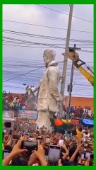 Sheikh Mujeeb ur Rehman statues being demolished