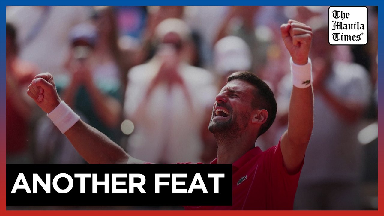 'He's not human': Djokovic impresses fans playi...