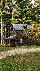 Historic House Tour 🏡