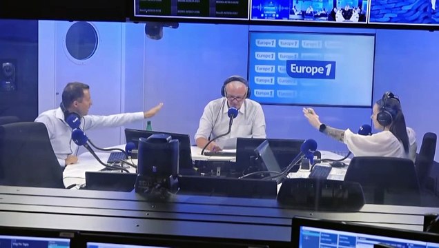 «Ils n'ont rien à voir avec nous» : à Londres, le choc face aux images des émeutes qui secouent le Royaume-Uni