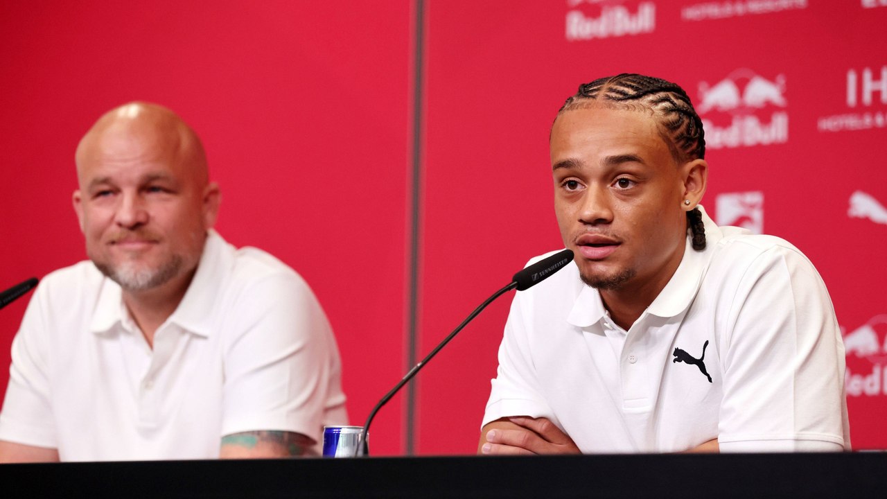 Xavi-Verbleib macht Schröder stolz: 'Wochen und Monate alles dafür getan'