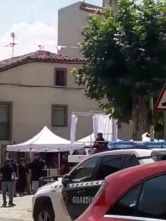 El alcalde de Soria se pasea en un 'papamóvil' incumpliendo las normas de tráfico