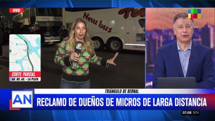  Protesta de dueños de micros de larga distancia