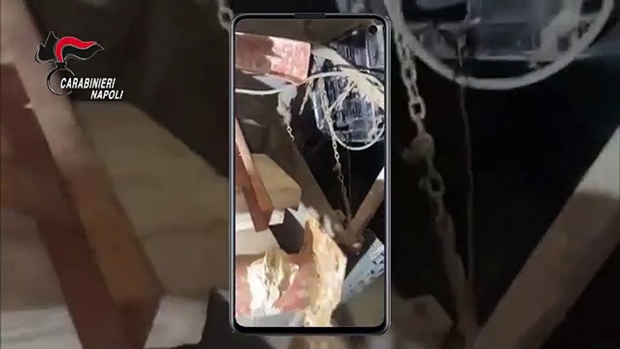 Castellammare, trovato tunnel che portava al caveau della banca