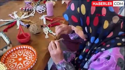 Midyat'ta Kadınlar El Sanatları Kursunda Üretiyor