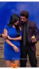 Shhahrukh Khan sweet ice eating with cute girl