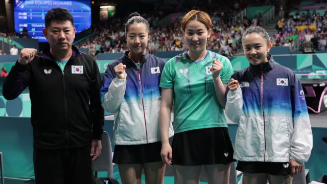 여자 탁구, 12년 만에 단체전 준결승 진출...16년 만의 메달 도전 / YTN