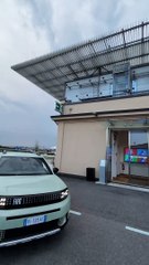 شحنها أسهل من شحن هاتفك: فيات باندا بشاحن مدمج بداخلها