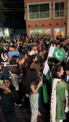 People of Bangladesh are raising voice in favor of Pakistan