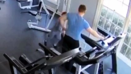 Obligó a su hijo de 6 años a correr en una caminadora porque estaba “gordo” y murió