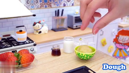 Cooking miniature utensils