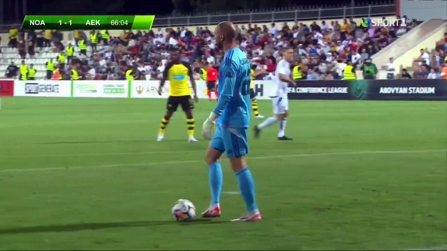 Akıl almaz gol! Kaleden kaleye attı