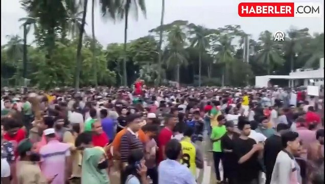 Nobel Barış Ödüllü Muhammed Yunus, Bangladeş'te geçici hükümetin başkanı oldu