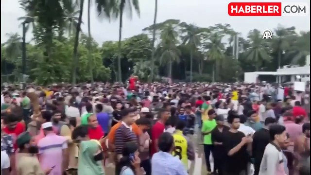 Nobel Barış Ödüllü Muhammed Yunus, Bangladeş'te geçici hükümetin başkanı oldu