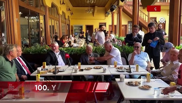 Çorum'da 100 yaşına giren Doktor Rıfat Patır'ın doğum günü kutlandı