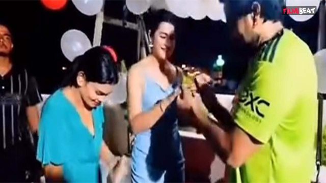 Armaan Malik ने Kritika Malik को पहनाई Dimond Ring, Payal Malik का उतरा चेहरा कहा ये