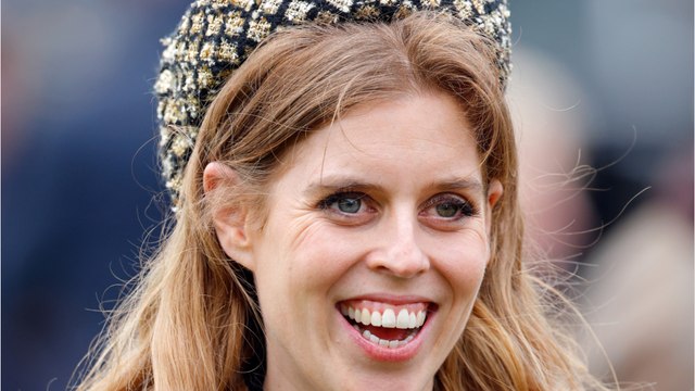 GALA VIDEO - Beatrice d’York : loin de Londres, son beau-fils Wolfie s’éclate aux Etats-Unis avec sa maman