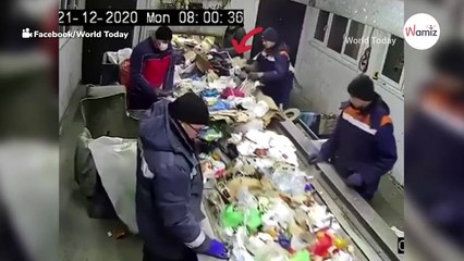 Russische Müllsortierer machen unglaublichen Fund am Fließband 🗑️