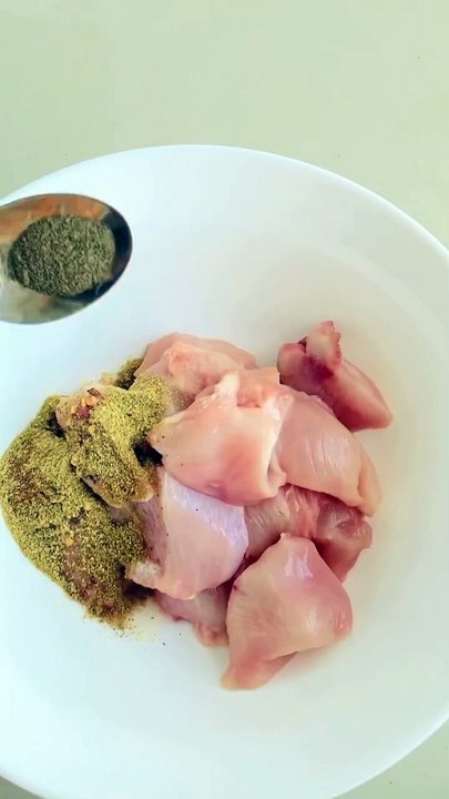 Cooking video’s| easy recipes| chicken cashew fry