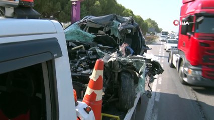 Kamyonetten düşen malzemeyi almak için geri giderken faciaya sebep oldu: 1 ölü, 1 yaralı-8704-B8D86AC9D5EB}