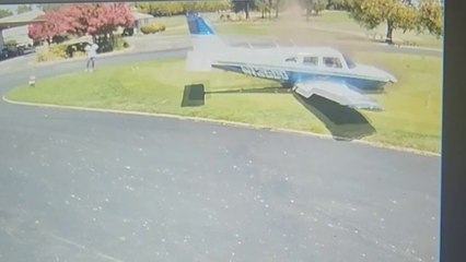 Plane smashes into golf course narrowly missing golfer