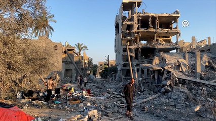 İsrail'in Gazze'ye saldırıları devam ediyor: Yerleşim yerlerindeki yıkım görüntülendi