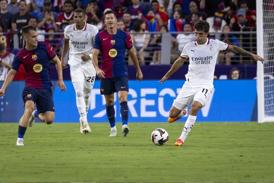 ميلان يفوز على برشلونة بركلات الترجيح وريال مدريد ينتصر على تشلسي