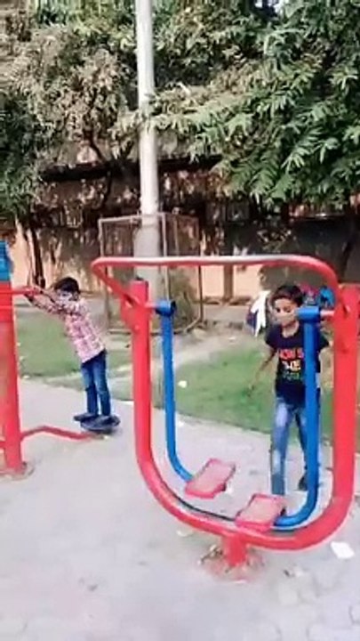 #shorts_#youtubeshorts_#trending_#viralvideo_#viral_#comedy(360p)